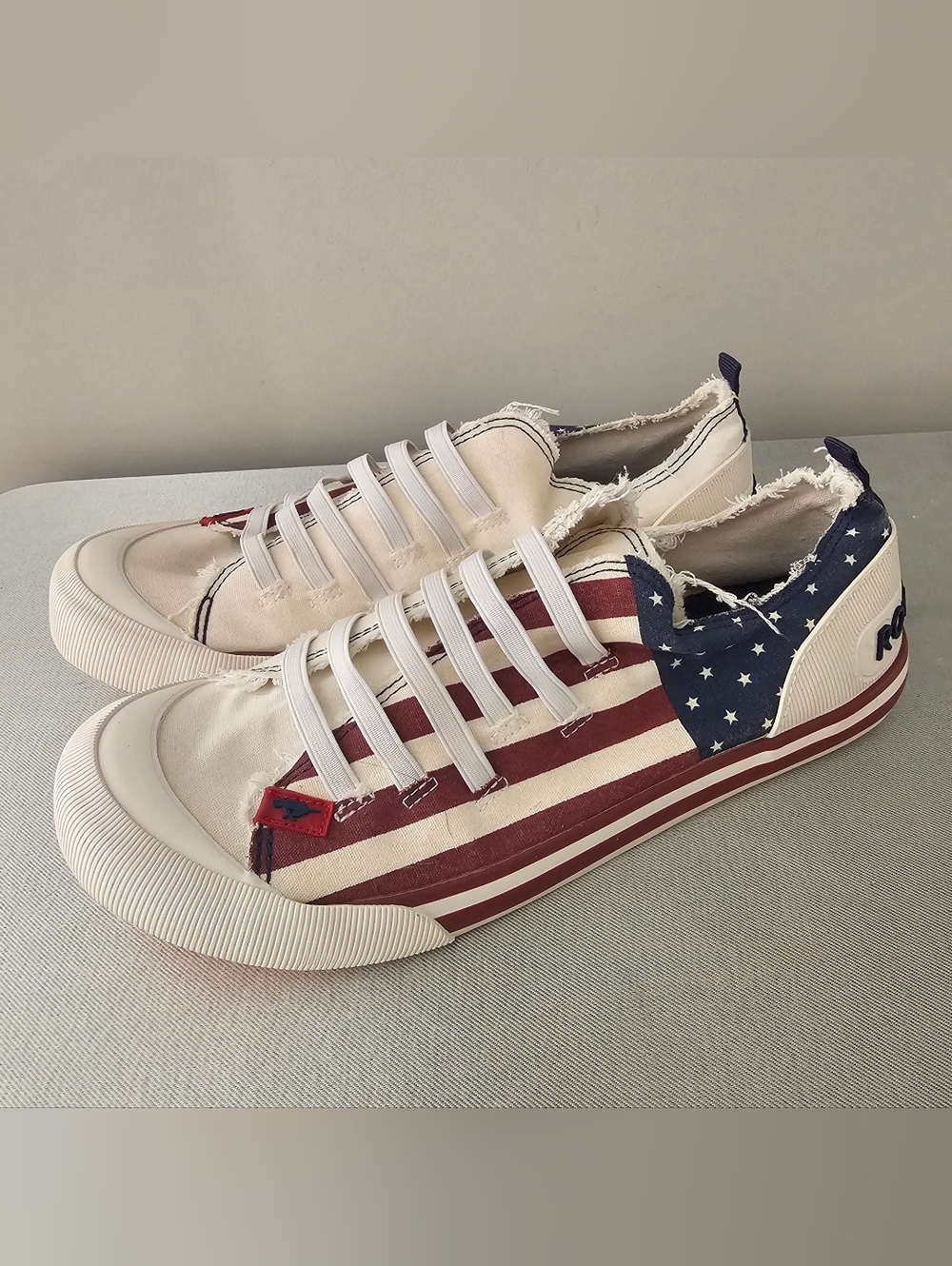 ROCKET DOG Joint USA Womens Slip On Canvas Sneakers
